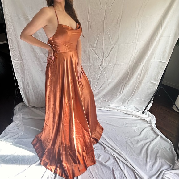 Spaghetti Strap Dresses with Flutter Sleeves Rust